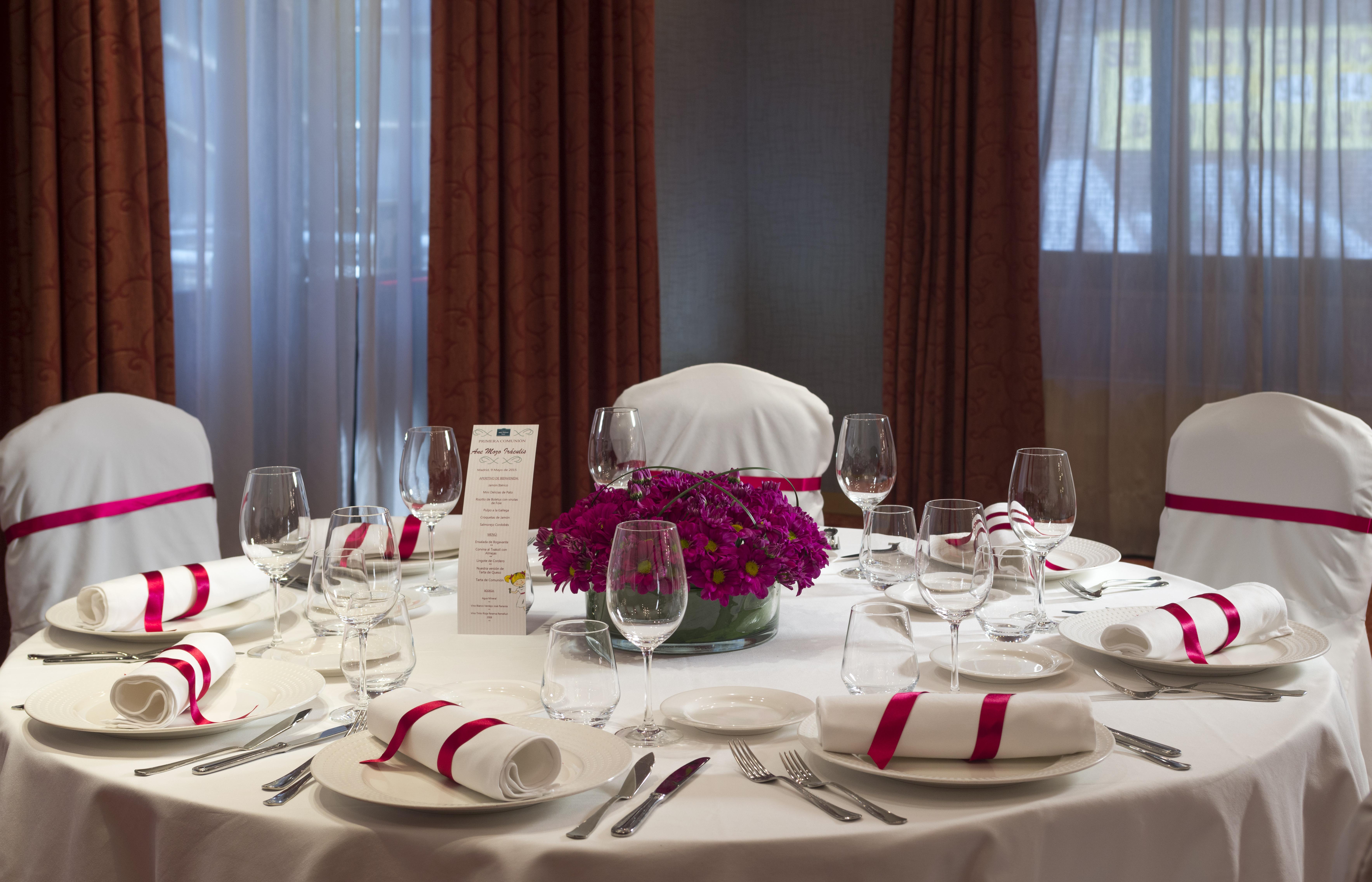 อับบา มาดริด Hotel ภายนอก รูปภาพ