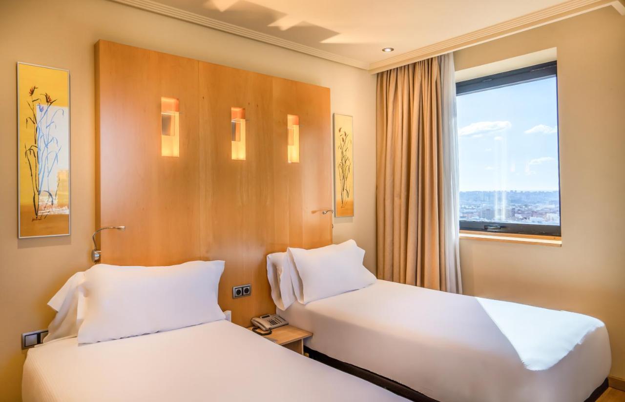 อับบา มาดริด Hotel ภายนอก รูปภาพ